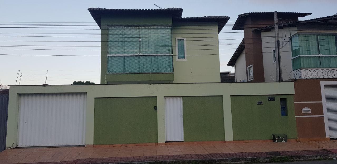 Casa em Praia do Morro, Guarapari. Referência CA00054.