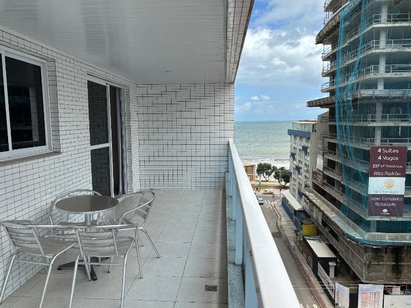 Apartamento em Praia do Morro, Guarapari. Referência AP00410.